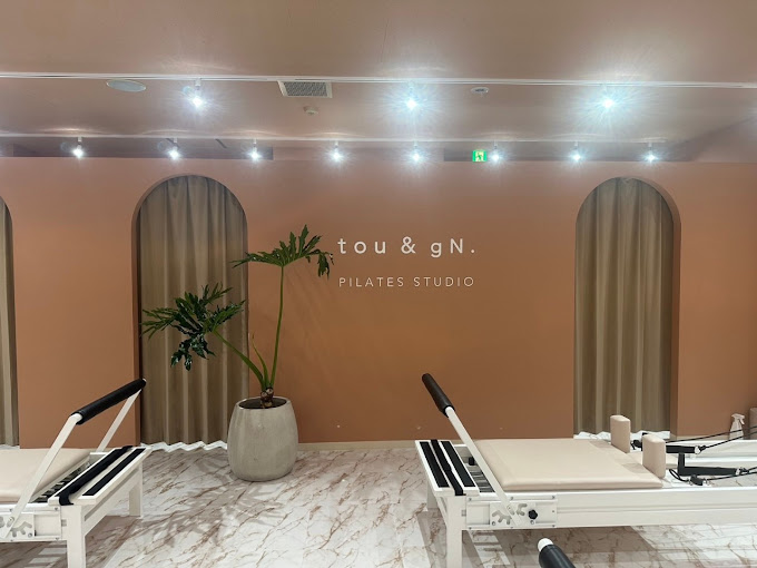 STUDIO TOU & gN. 愛媛松山